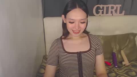 Snapshot of itsmehotqueen chatting on September 18, 2025, 5:04 pm itsmehotqueen online show from September 18, 2025, 5:04 pm