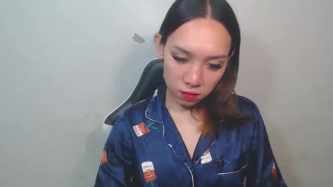 Snapshot of itsmehotqueen chatting on October 7, 2025, 11:40 am itsmehotqueen online show from October 7, 2025, 11:40 am
