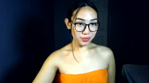 itsmehotqueen online show from June 12, 2026, 1:59 am