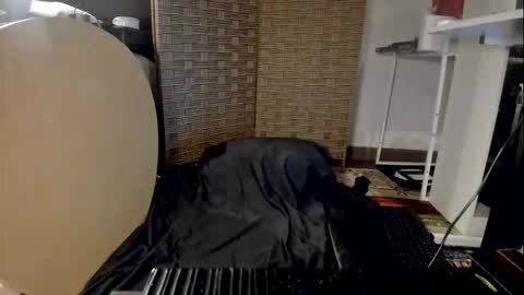 itsmelodica92 online show from December 20, 2025, 5:47 am