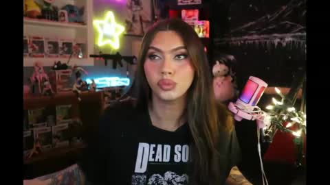 Snapshot of itsnickibabyy chatting on February 26, 2025, 1:11 am Nicki Foxx online show from February 26, 2025, 1:11 am