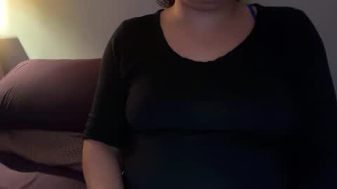 Snapshot of itsnoirielle chatting on March 5, 2026, 4:52 am itsnoirielle online show from March 5, 2026, 4:52 am