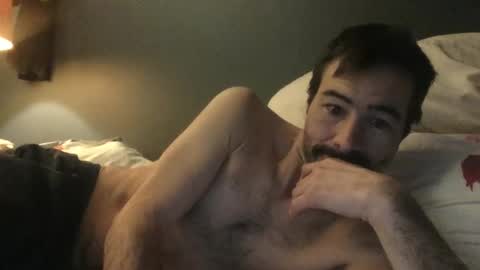 Snapshot of itsthick13 chatting on December 5, 2024, 7:16 am itsthick13 online show from December 5, 2024, 7:16 am
