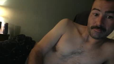 Snapshot of itsthick13 chatting on October 7, 2025, 3:14 am itsthick13 online show from October 7, 2025, 3:14 am