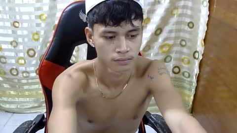 itzme_john online show from March 29, 2026, 10:04 am