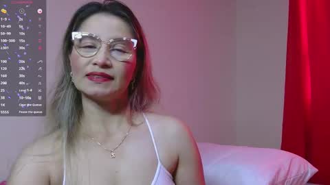 Snapshot of ivanna__deer chatting on September 29, 2025, 12:10 pm ivanna__deer online show from September 29, 2025, 12:10 pm