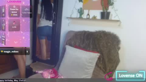 Snapshot of ivanna_dl chatting on May 31, 2026, 2:20 am Ivanna online show from May 31, 2026, 2:20 am