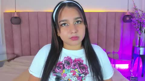 Ivanna online show from October 17, 2025, 4:48 am