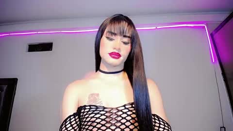 ivannahot23 online show from February 28, 2025, 6:32 am