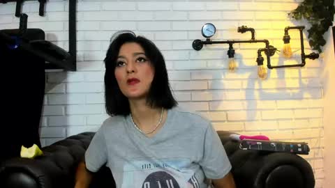 ivannavolkova online show from June 1, 2026, 12:07 pm