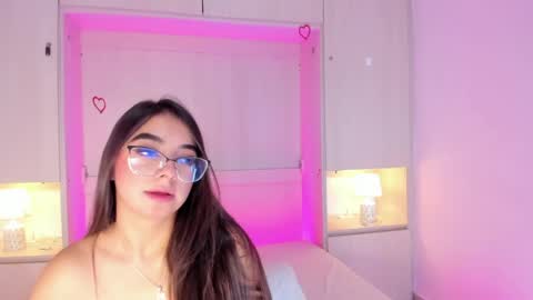 Ivy online show from May 9, 2026, 4:06 am