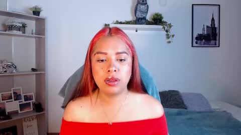 ivone_castro online show from October 27, 2025, 12:42 pm