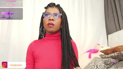  Ivon  Miss Jones  online show from February 24, 2025, 4:49 am