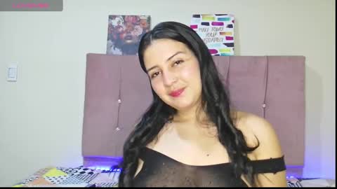 Snapshot of ivonnylust chatting on September 29, 2025, 7:19 pm Megan online show from September 29, 2025, 7:19 pm