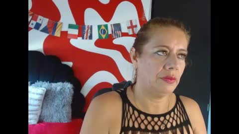 ivory_mistress online show from July 8, 2026, 1:04 pm