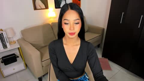 Snapshot of ivorycollins chatting on January 16, 2025, 3:23 am kirstenelsie online show from January 16, 2025, 3:23 am