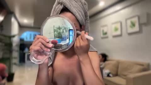 Snapshot of ivorycollins chatting on October 15, 2025, 12:44 am kirstenelsie online show from October 15, 2025, 12:44 am