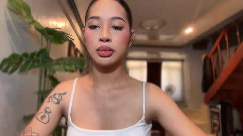 kirstenelsie online show from March 12, 2026, 2:50 am