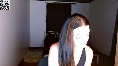 Lana online show from May 7, 2026, 9:31 pm