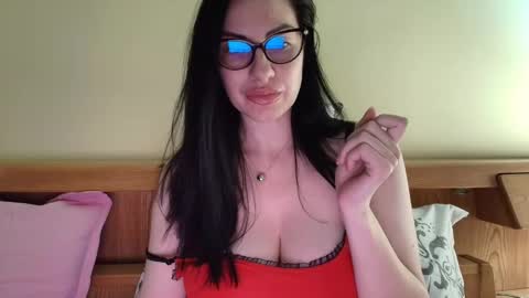 Ivory online show from February 25, 2025, 4:10 pm