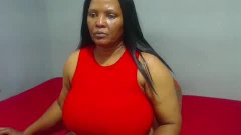 IVORYTITS48 online show from February 21, 2025, 8:51 am