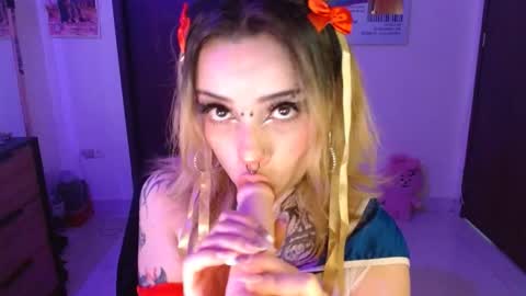 Ivy  online show from March 8, 2026, 4:27 am