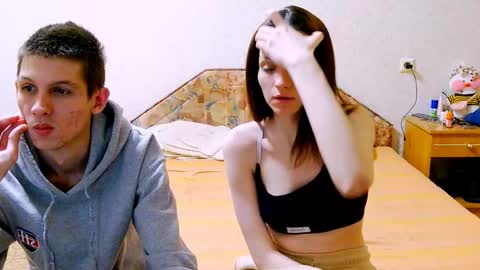 Snapshot of ivy__lester chatting on March 2, 2025, 8:18 pm Ivy and Lester online show from March 2, 2025, 8:18 pm