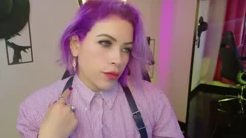 Diana Rojas  online show from July 7, 2026, 9:46 am