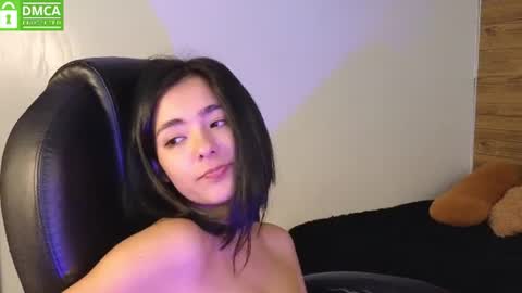 Snapshot of ivy_gail chatting on June 24, 2026, 5:17 am IVY online show from June 24, 2026, 5:17 am