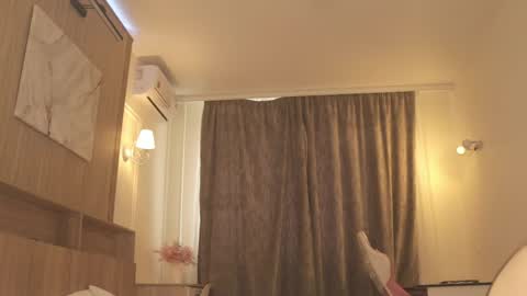 Ivy online show from April 17, 2026, 3:09 am