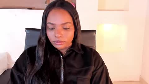 Snapshot of ivybliss8 chatting on January 5, 2025, 12:21 pm i v y b l i s s online show from January 5, 2025, 12:21 pm