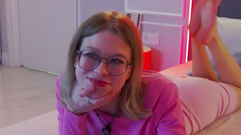 Snapshot of ivybriggs chatting on February 6, 2026, 5:49 pm Ivy online show from February 6, 2026, 5:49 pm