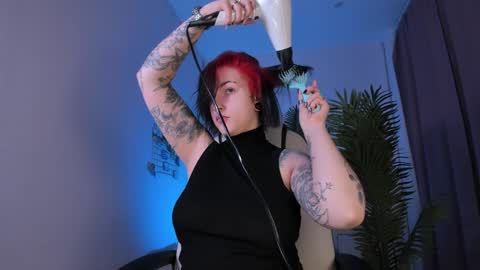 Snapshot of ivyhoney chatting on December 11, 2024, 6:47 am IVY - Follow me 3 online show from December 11, 2024, 6:47 am