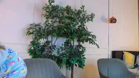 Snapshot of ivylustt chatting on July 13, 2026, 5:43 am IvyLustt online show from July 13, 2026, 5:43 am