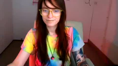 Snapshot of ivynoir_ chatting on July 2, 2026, 2:01 pm Ivy online show from July 2, 2026, 2:01 pm