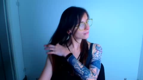 Snapshot of ivynoir_ chatting on July 9, 2026, 11:47 am Ivy online show from July 9, 2026, 11:47 am