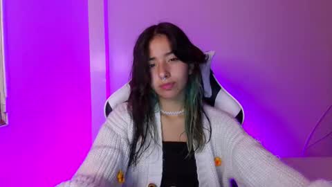 Snapshot of ivystone_ chatting on February 5, 2026, 11:42 pm Ivy online show from February 5, 2026, 11:42 pm