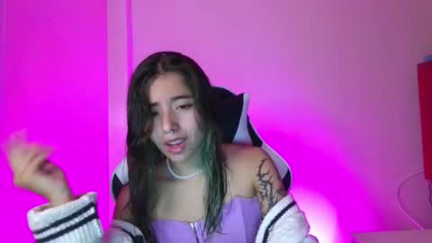 Snapshot of ivystone_ chatting on February 12, 2026, 11:22 pm Ivy online show from February 12, 2026, 11:22 pm