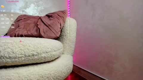 Snapshot of ivytease_ chatting on June 5, 2026, 5:14 am Ivt online show from June 5, 2026, 5:14 am