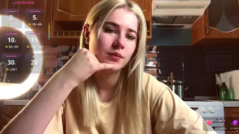 ivywairley online show from April 10, 2026, 8:08 am