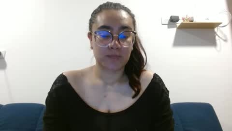 Ivy online show from May 1, 2026, 3:22 am