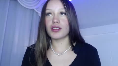 Snapshot of ivyy_crystal chatting on February 1, 2025, 3:07 pm Ivy online show from February 1, 2025, 3:07 pm