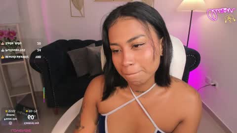 Snapshot of ivyy_moon chatting on April 24, 2026, 12:46 am ivyy_moon online show from April 24, 2026, 12:46 am