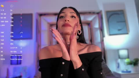 Snapshot of ivyy_pierce chatting on January 28, 2025, 11:38 am Ivy Pierce online show from January 28, 2025, 11:38 am
