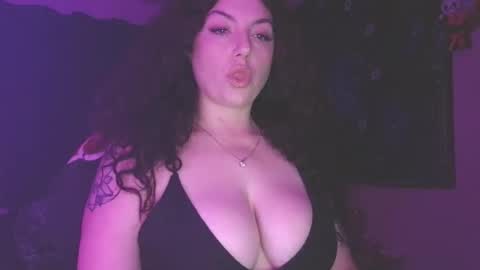 Snapshot of ivyy_sinss chatting on February 21, 2026, 1:50 am Amiee online show from February 21, 2026, 1:50 am