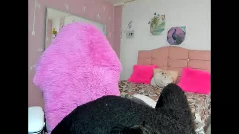 Snapshot of ivyyemerald_ chatting on May 26, 2026, 12:01 pm IVY online show from May 26, 2026, 12:01 pm