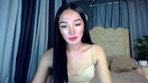 iwillcum4u_ online show from March 20, 2026, 1:38 pm