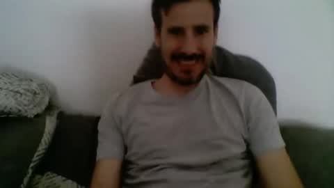 Snapshot of iyoperro chatting on October 10, 2025, 10:03 am Casandro online show from October 10, 2025, 10:03 am