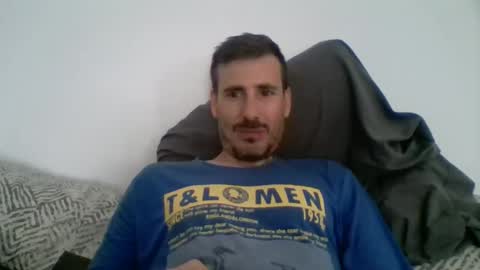 Snapshot of iyoperro chatting on October 31, 2025, 11:22 am Casandro online show from October 31, 2025, 11:22 am