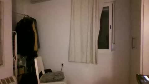 Snapshot of iyoperro chatting on February 21, 2026, 1:50 am Casandro online show from February 21, 2026, 1:50 am